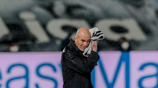 1619309418004018636.jpeg Zinedine-Zidane-insists-Real-Madrid-have-not-thrown-the-towel-990x557.jpeg